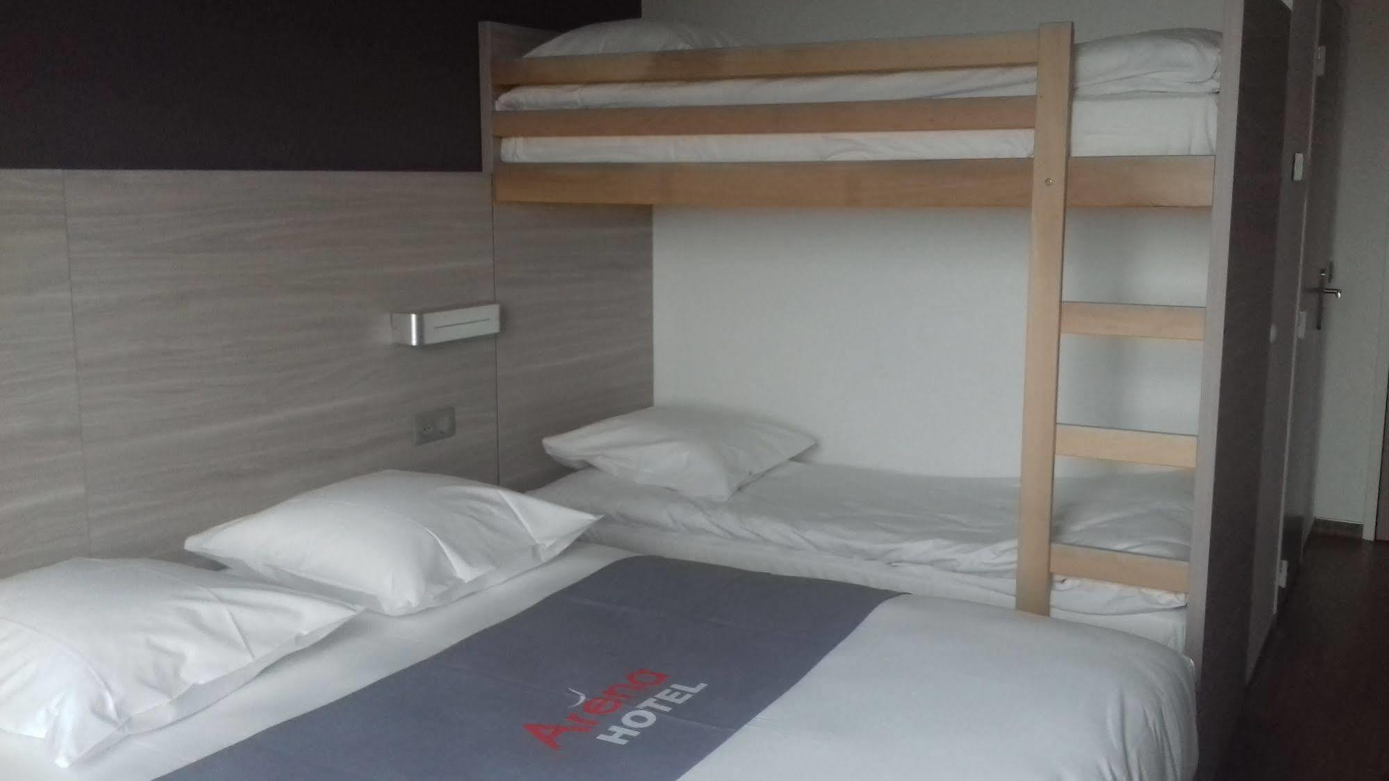 Hotel Arena Тулуза Экстерьер фото